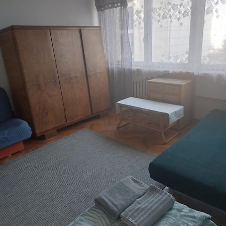 Apartament Roland Warszawa Srodmiescie Exteriör bild