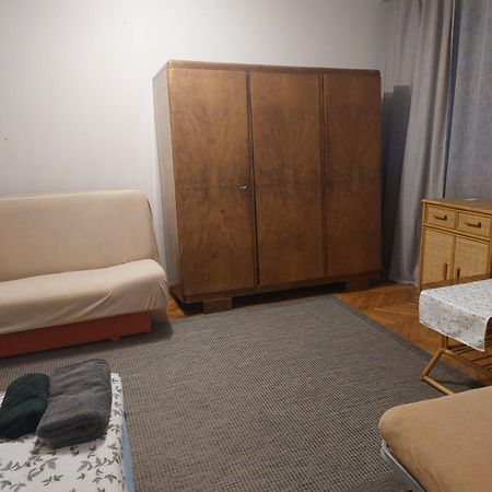Apartament Roland Warszawa Srodmiescie Exteriör bild