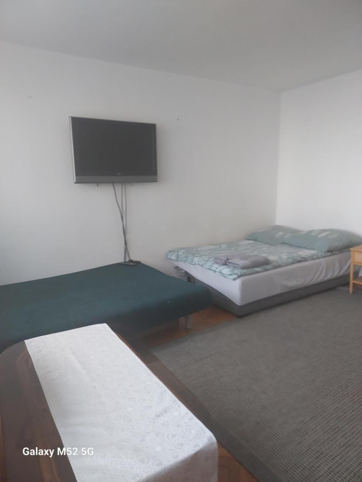 Apartament Roland Warszawa Srodmiescie Exteriör bild